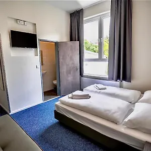 2* Hotel Meetpoint